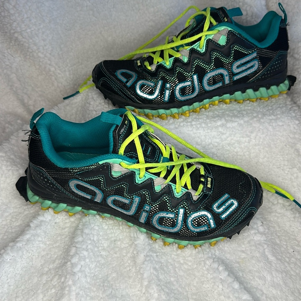 Adidas Vigor TR size 8